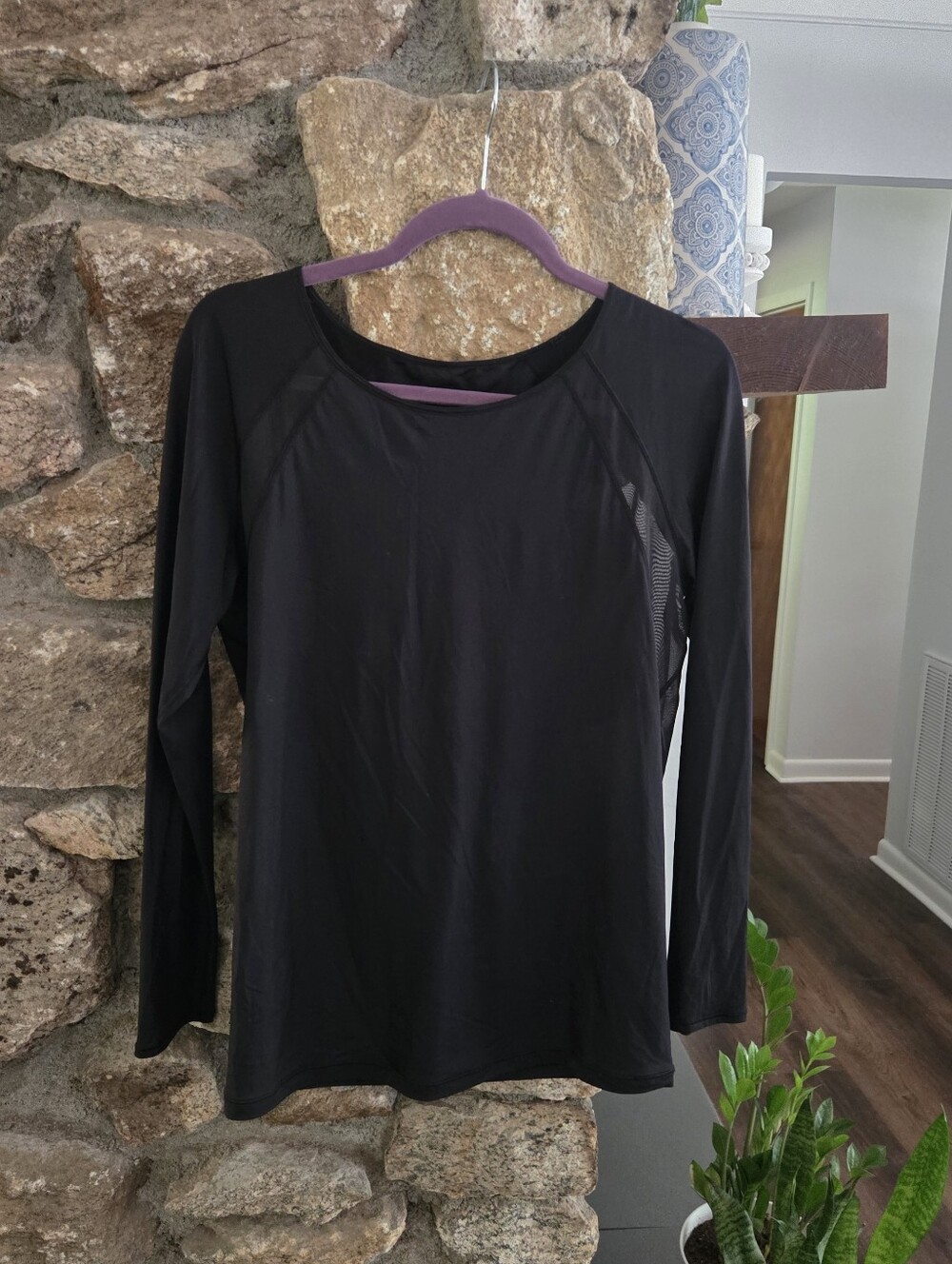 lululemon athletica Black Long-Sleeve Crew Top